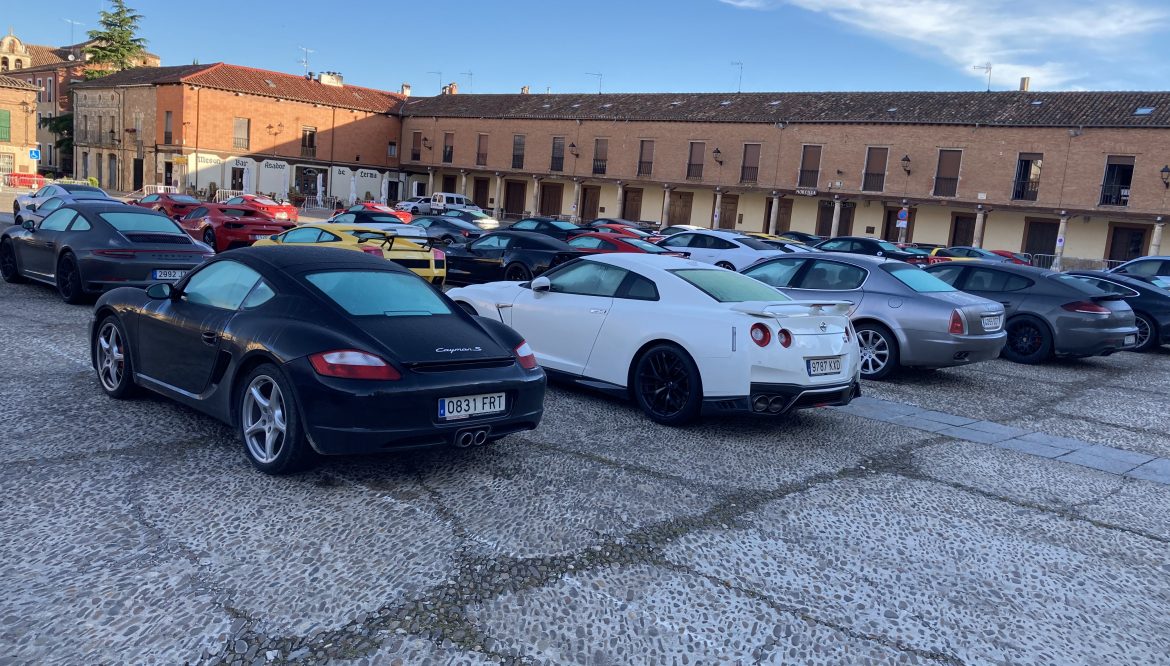 Supercar party and the Pyrenees
